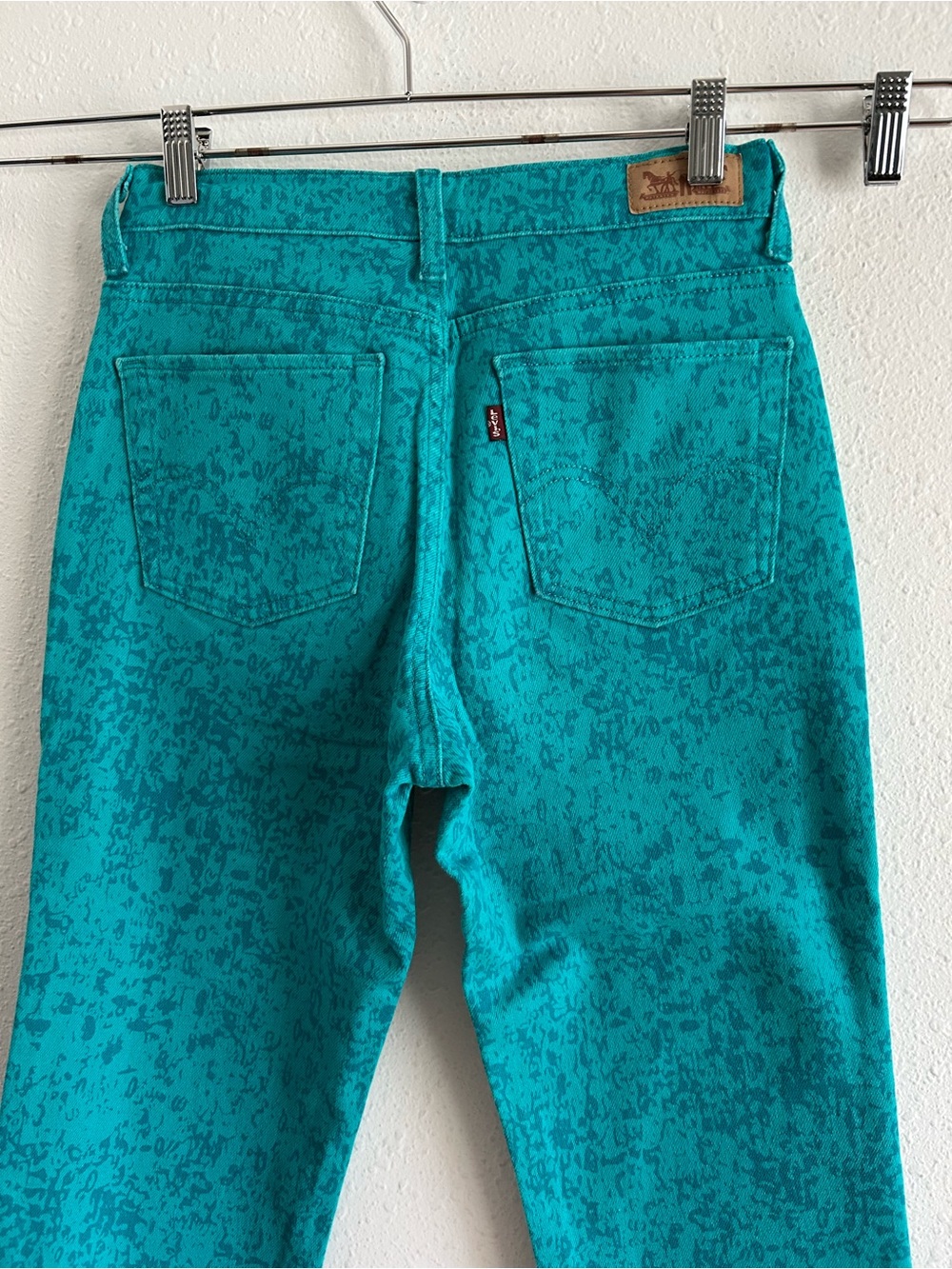 Levi's 512 Straight Leg Jeans Women's Size 27x32 Teal Denim Stretch Slimming - Picture 6 of 10